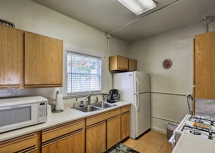 Walkable Group Getaway In Bisbee: 4-unit Bundle! Bisbee
